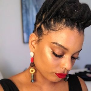 Meet your Posher, Tayler